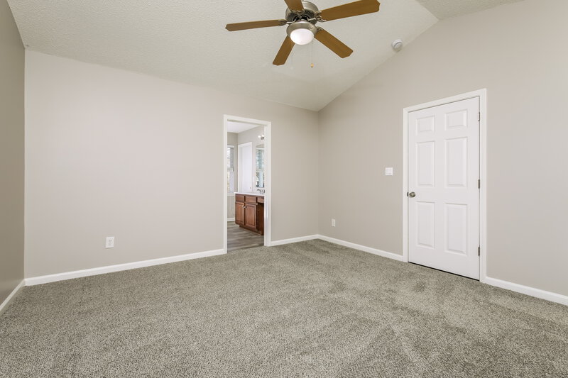 2,095/Mo, 6920 Spanglers Spring Way Raleigh, NC 27610 Main Bedroom View 2