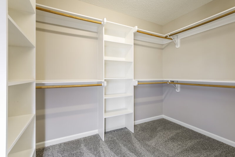 2,095/Mo, 6920 Spanglers Spring Way Raleigh, NC 27610 Walk In Closet View