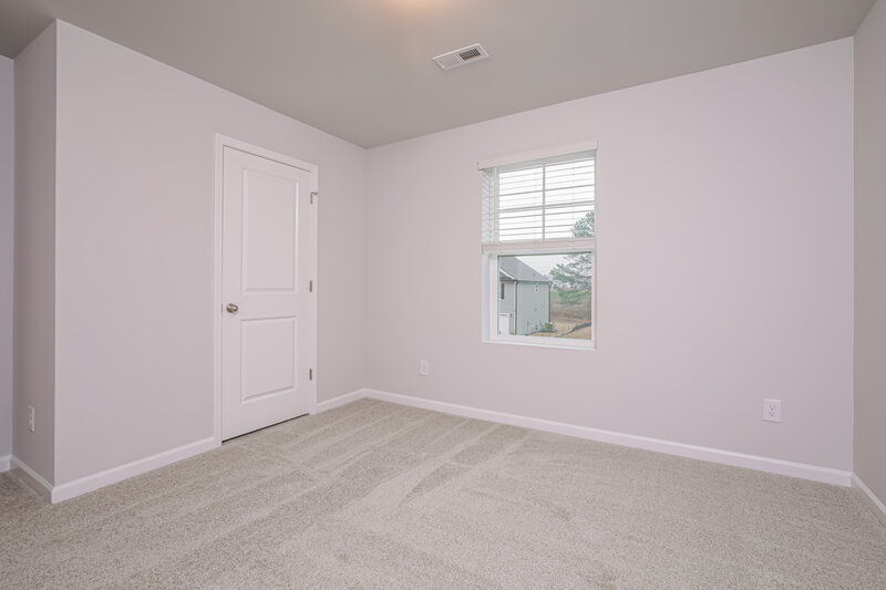 2,255/Mo, 409 Hallingsfield Way Zebulon, NC 27597 Bedroom View