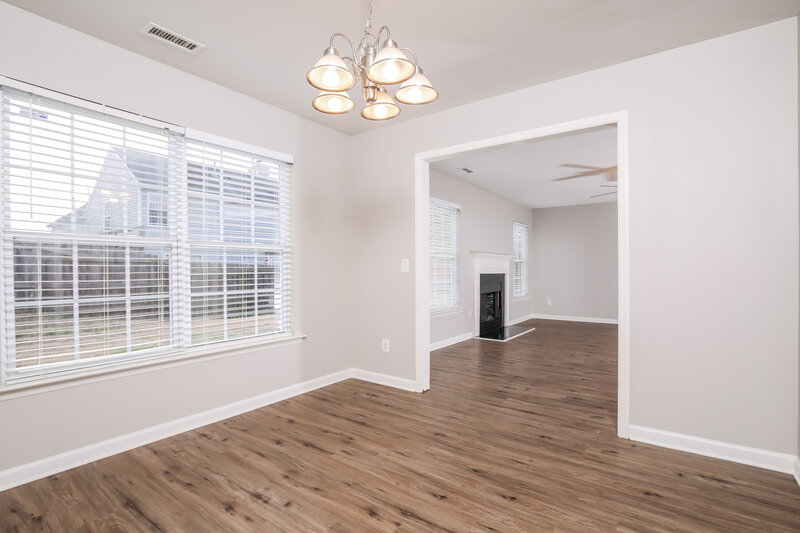 1,815/Mo, 1613 Brown Owl Dr Raleigh, NC 27610 Dining Room View