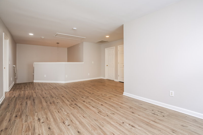 1,815/Mo, 1613 Brown Owl Dr Raleigh, NC 27610 Loft View