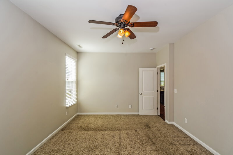 2,115/Mo, 4122 White Kestrel Dr Raleigh, NC 27616 Main Bedroom View 2