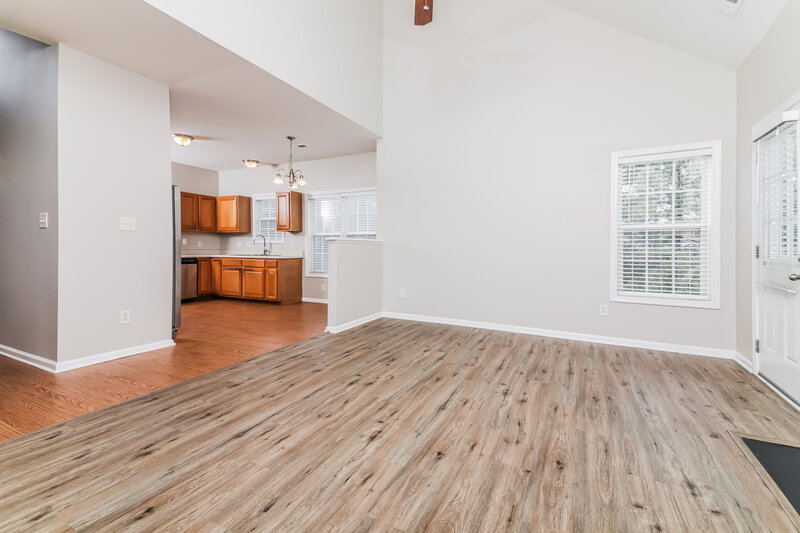 2,140/Mo, 121 Reno Ave Garner, NC 27529 Living Room View
