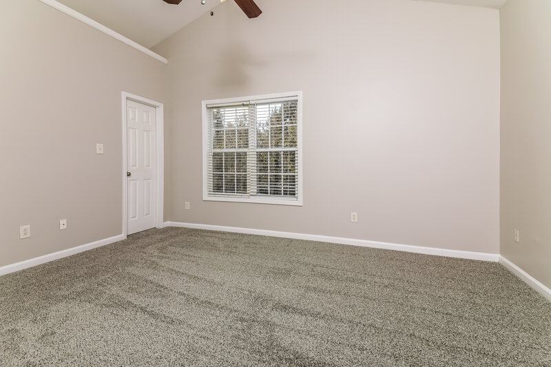 2,140/Mo, 121 Reno Ave Garner, NC 27529 Main Bedroom View