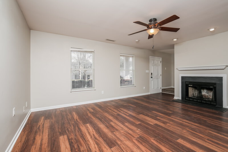 1,705/Mo, 3637 Pinkham Way Raleigh, NC 27616 Living Room View 2