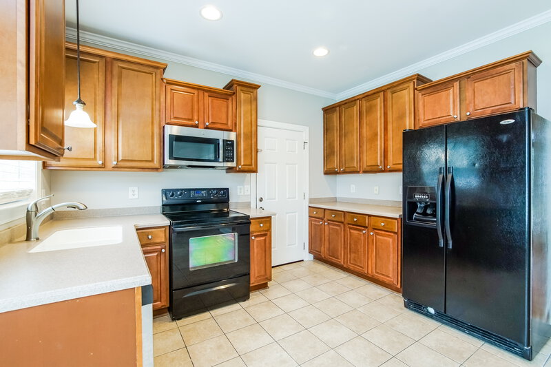 2,045/Mo, 51 Paul Pl Garner, NC 27529 Kitchen View 2