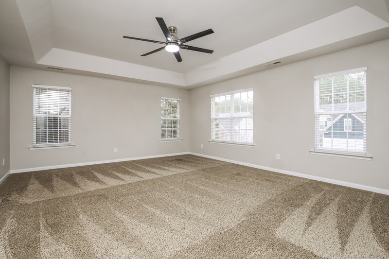 2,140/Mo, 5324 Sapphire Springs Dr Knightdale, NC 27545 Main Bedroom View 2