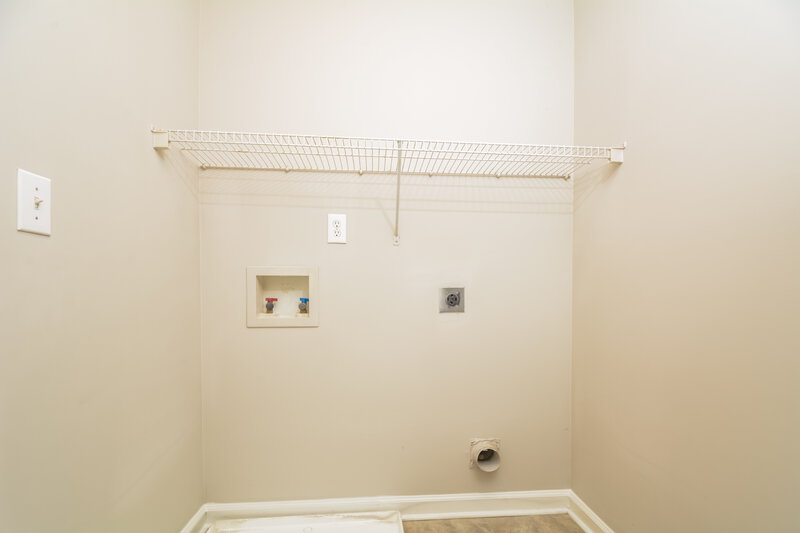 3,060/Mo, 295 Stobhill Ln Holly Springs, NC 27540 Laundry Room View