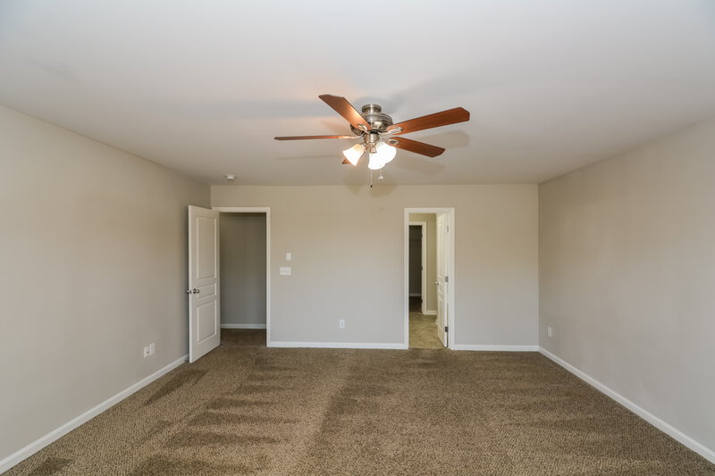 3,060/Mo, 295 Stobhill Ln Holly Springs, NC 27540 Main Bedroom View 2