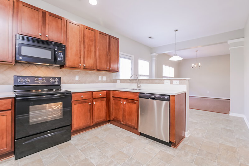 2,080/Mo, 4225 Hopper St Raleigh, NC 27616 Kitchen View 2