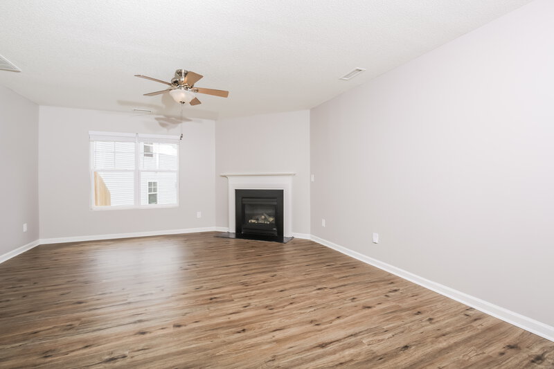 2,035/Mo, 21 Buckleigh Dr Clayton, NC 27527 Living Room View