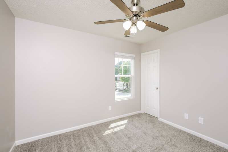 2,035/Mo, 21 Buckleigh Dr Clayton, NC 27527 Bedroom View 2
