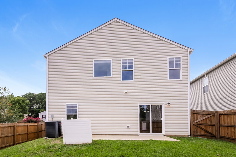2,035/Mo, 21 Buckleigh Dr Clayton, NC 27527 Rear View