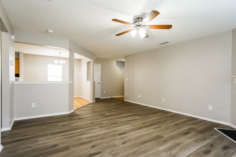 2,900/Mo, 3129 Varcroft Rd Knightdale, NC 27545 Living Room View