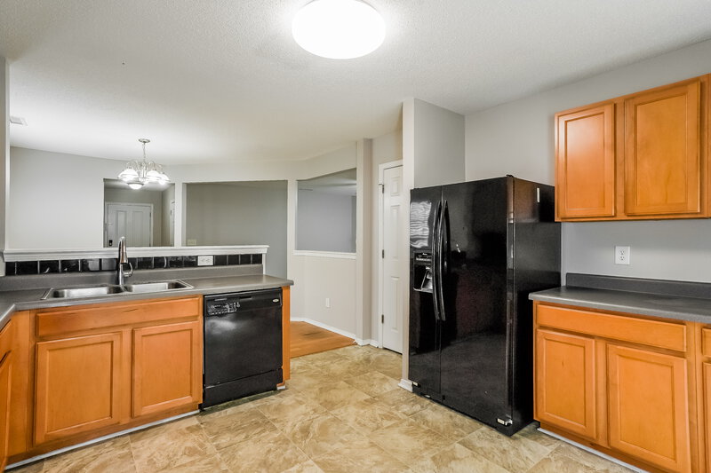 2,900/Mo, 3129 Varcroft Rd Knightdale, NC 27545 Kitchen View 2