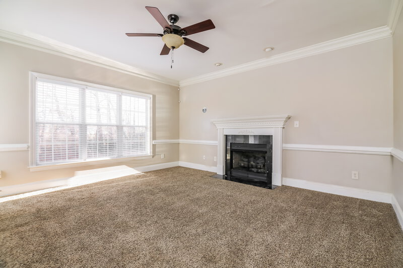 2,750/Mo, 1011 Watsonia Dr Zebulon, NC 27597 Living Room View