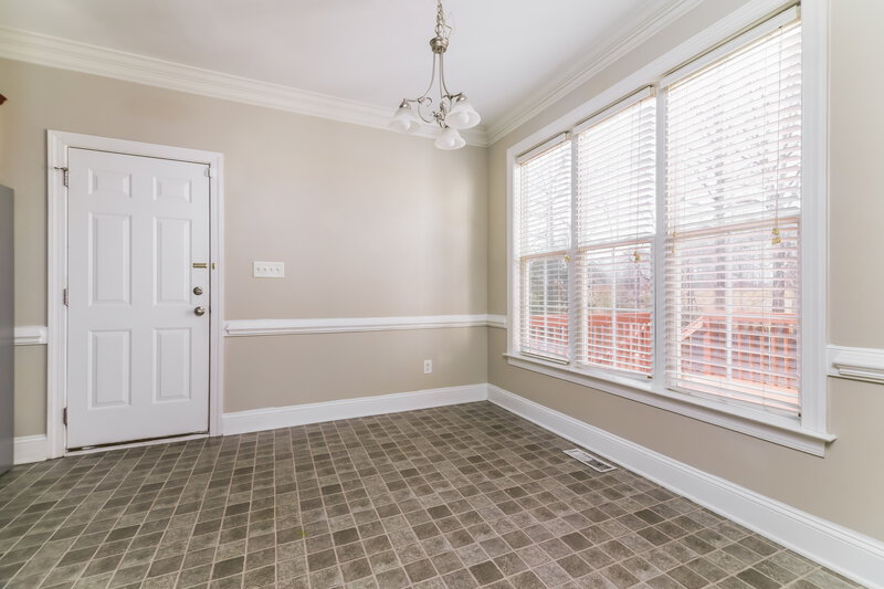 2,750/Mo, 1011 Watsonia Dr Zebulon, NC 27597 Dining Room View