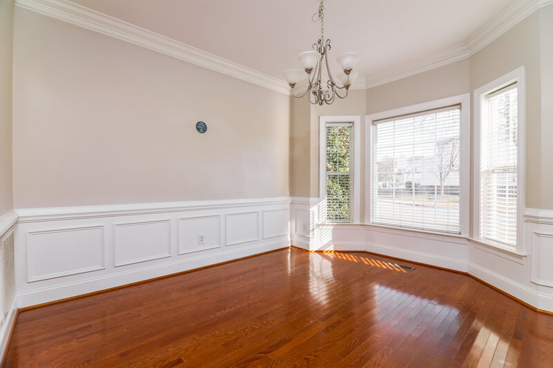 2,750/Mo, 1011 Watsonia Dr Zebulon, NC 27597 Dining Room View 2