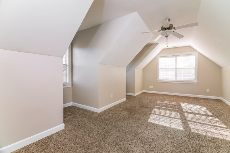 2,750/Mo, 1011 Watsonia Dr Zebulon, NC 27597 Bedroom View 2