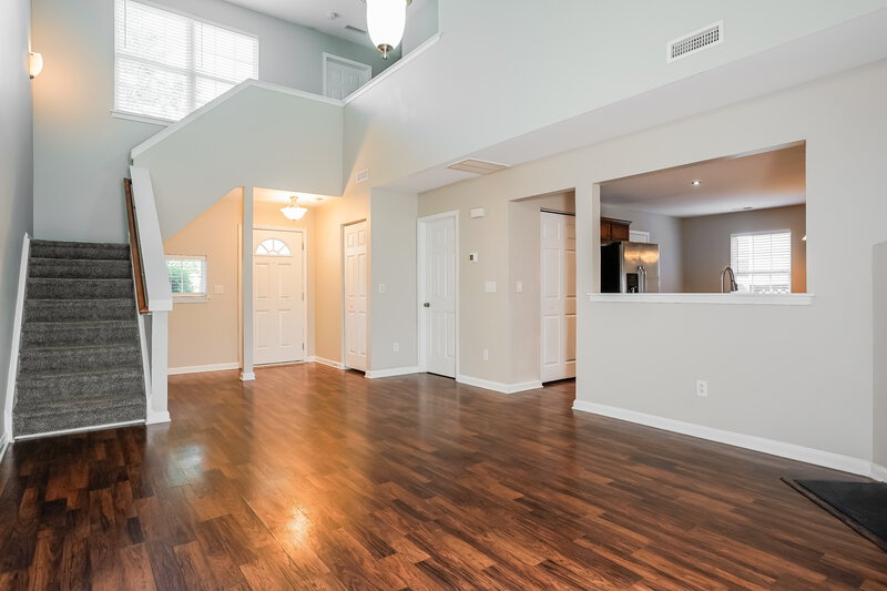1,925/Mo, 701 Champion St Clayton, NC 27520 Living Room View 2