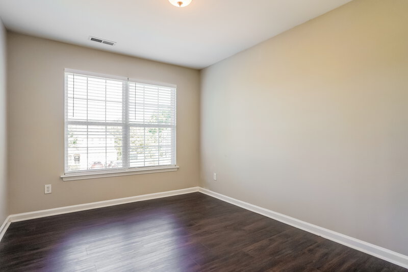 1,925/Mo, 701 Champion St Clayton, NC 27520 Bedroom View 4