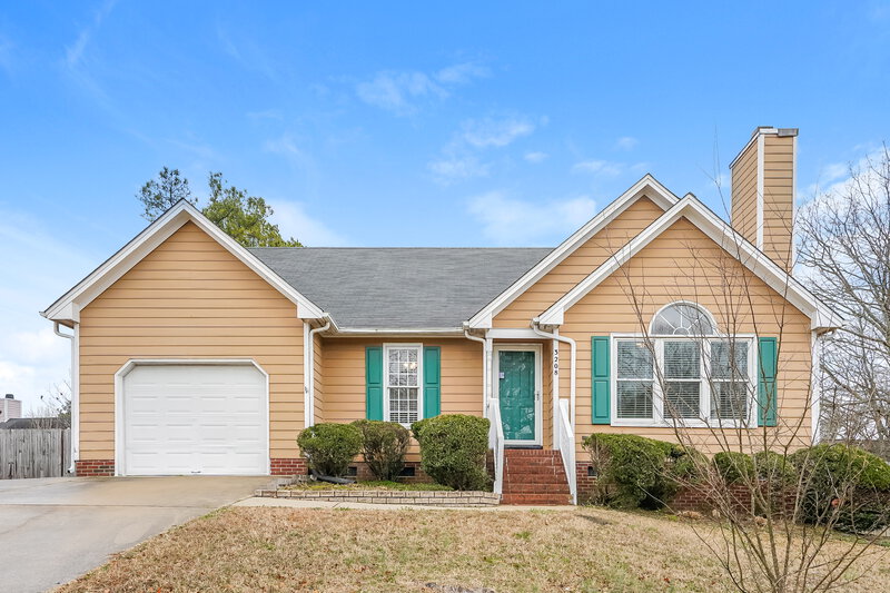 1,915/Mo, 3208 Leebrook Rd Raleigh, NC 27616 External View