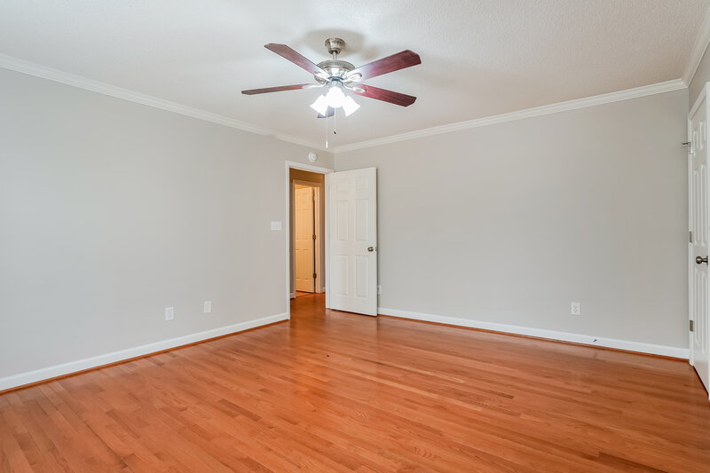 1,915/Mo, 3208 Leebrook Rd Raleigh, NC 27616 Main Bedroom View 2