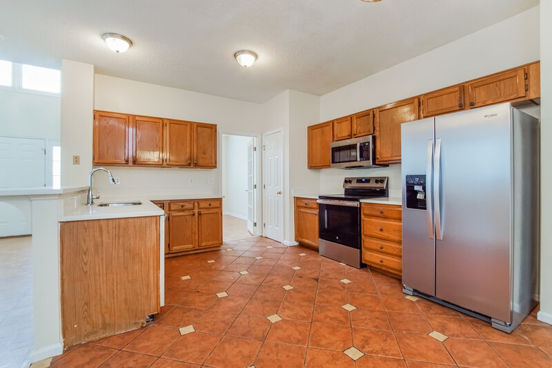 2,015/Mo, 813 Hanska Way Raleigh, NC 27610 Kitchen View 2