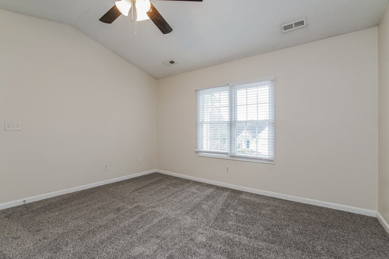 2,015/Mo, 813 Hanska Way Raleigh, NC 27610 Main Bedroom View 2