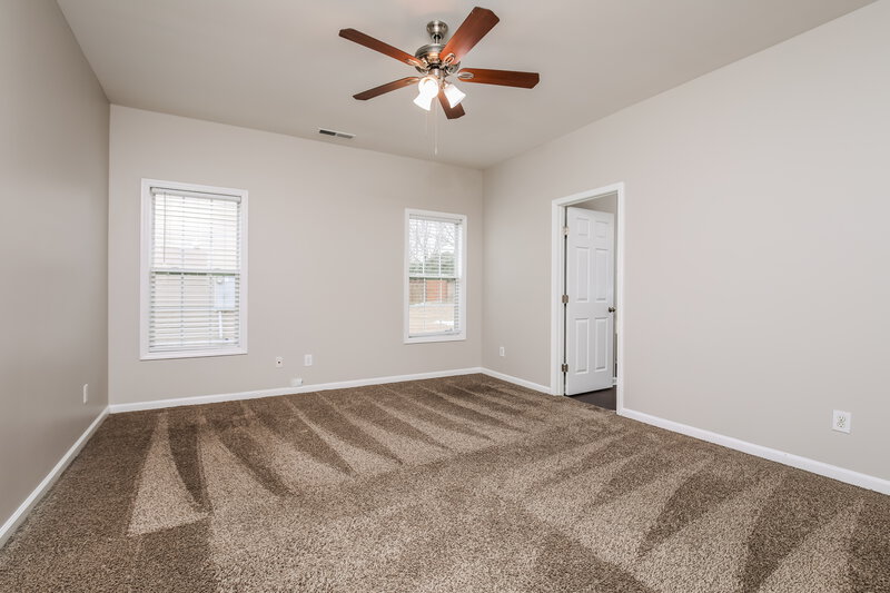 1,780/Mo, 2202 King Malcolm Ln Zebulon, NC 27597 Main Bedroom View