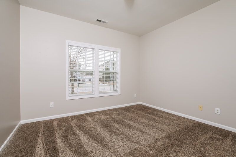 1,780/Mo, 2202 King Malcolm Ln Zebulon, NC 27597 Bedroom View