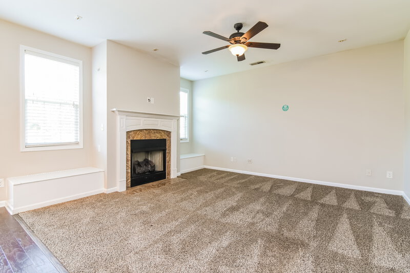 1,880/Mo, 513 McCarthy Dr Clayton, NC 27527 Living Room View