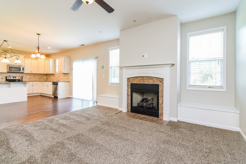 1,880/Mo, 513 McCarthy Dr Clayton, NC 27527 Living Room View 2