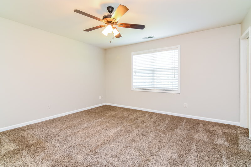 1,880/Mo, 513 McCarthy Dr Clayton, NC 27527 Main Bedroom View