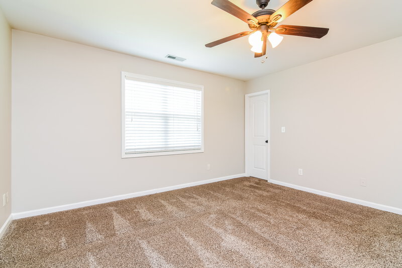 1,880/Mo, 513 McCarthy Dr Clayton, NC 27527 Main Bedroom View 2