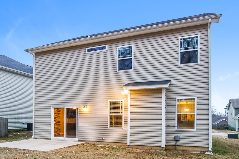 1,995/Mo, 228 E Webber Ln Clayton, NC 27527 Rear View