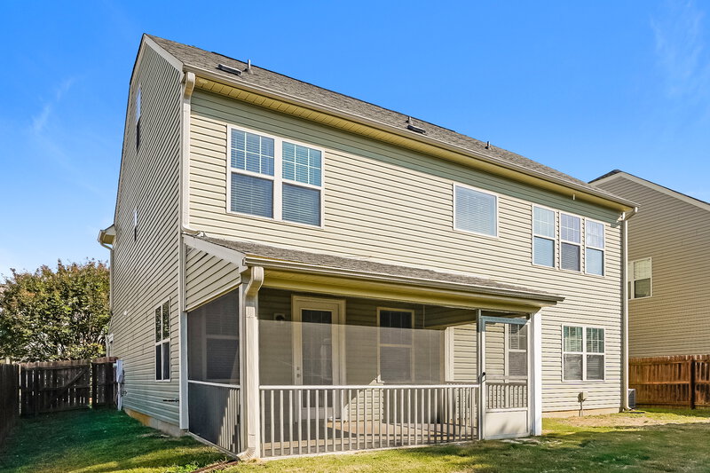 2,185/Mo, 64 Horizon Trl Garner, NC 27529 Rear View