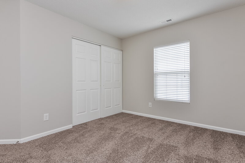 2,075/Mo, 212 Georgetowne Dr Clayton, NC 27520 Bedroom View