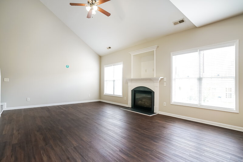 1,750/Mo, 1908 Cartier Ruby Ln Raleigh, NC 27610 Living Room View