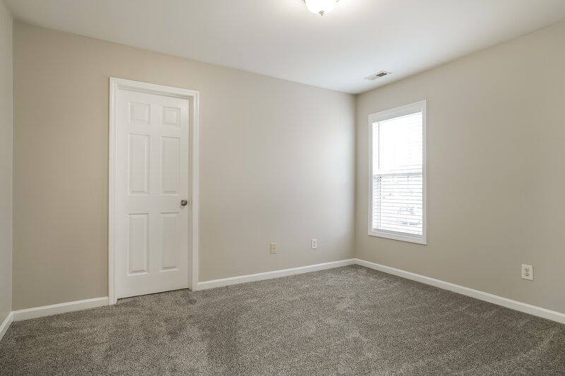 1,750/Mo, 1908 Cartier Ruby Ln Raleigh, NC 27610 Bedroom View