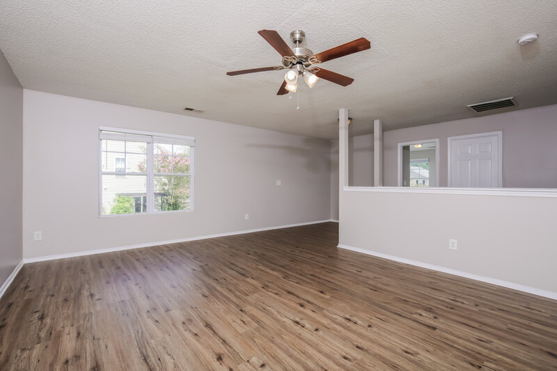 2,140/Mo, 3164 Varcroft Rd Knightdale, NC 27545 Loft View