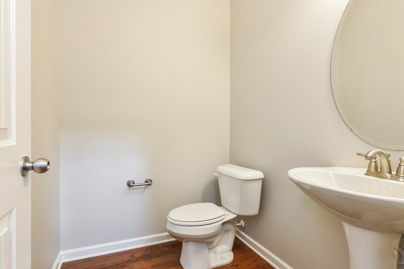 2,780/Mo, 48 Ashby Dr Clayton, NC 27527 Bathroom View 2