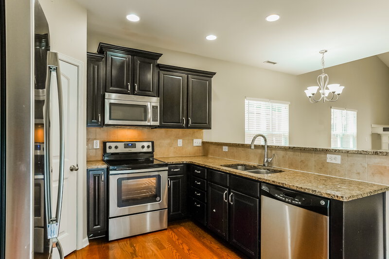 1,880/Mo, 636 Smithridge Way Fuquay Varina, NC 27526 Kitchen View 2