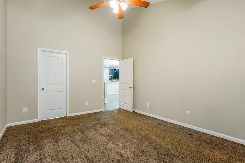 1,880/Mo, 636 Smithridge Way Fuquay Varina, NC 27526 Main Bedroom View 2