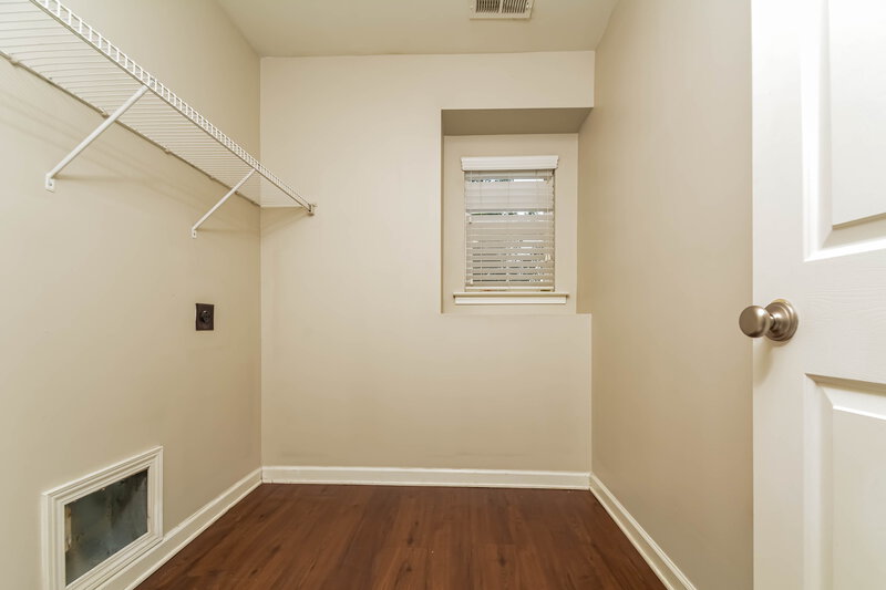 2,345/Mo, 150 Coalyard Dr Garner, NC 27529 Amenities View