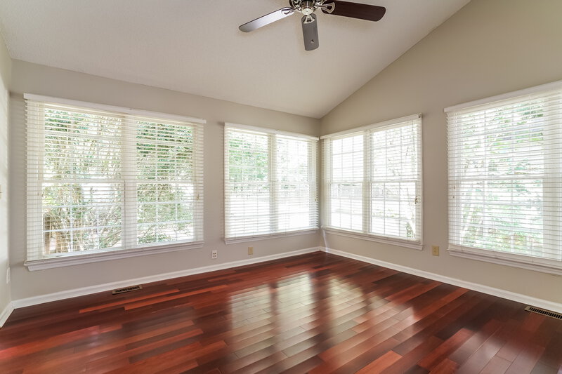 2,000/Mo, 1417 Cane Creek Dr Garner, NC 27529 Sun Room View