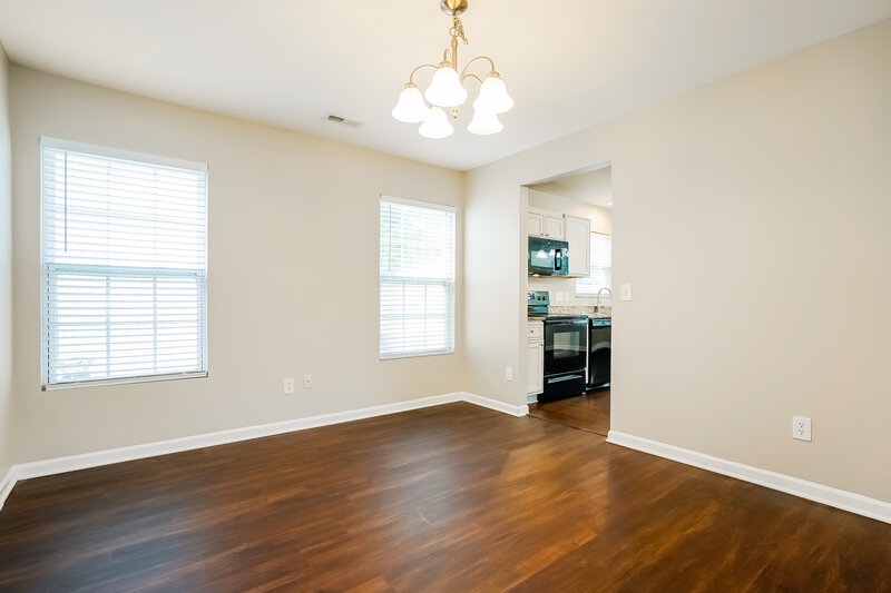 2,205/Mo, 3715 Horseshoe Farm St Raleigh, NC 27610 Dining Room View