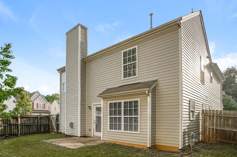 2,205/Mo, 3715 Horseshoe Farm St Raleigh, NC 27610 Rear View