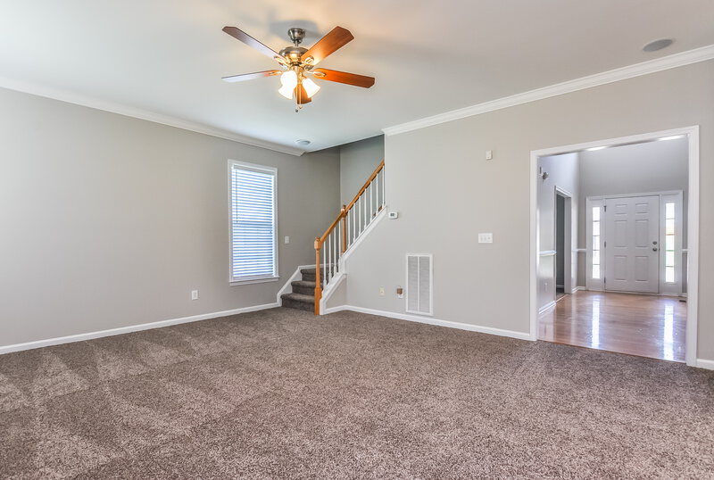 2,465/Mo, 800 Pristine Ln Rolesville, NC 27571 Family Room View
