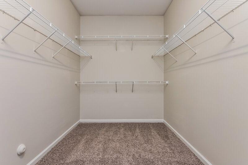 2,140/Mo, 4134 White Kestrel Dr Raleigh, NC 27616 Amenities View 2